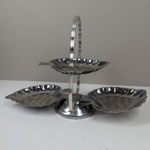 Vintage 3-Tiered Folding Serving Dish – Made in Hong Kong – Leaf Trays